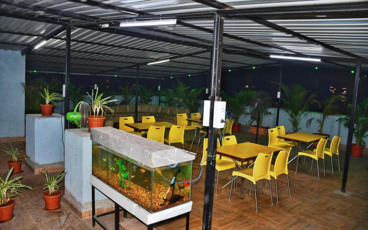 Megh Residency Navi Mumbai Hotel Eksteriør billede